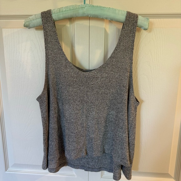 Forever 21 Knitted Flowy Tank - Picture 2 of 3